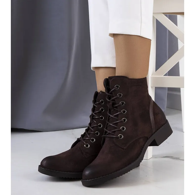 Brown classic Lizeth boots