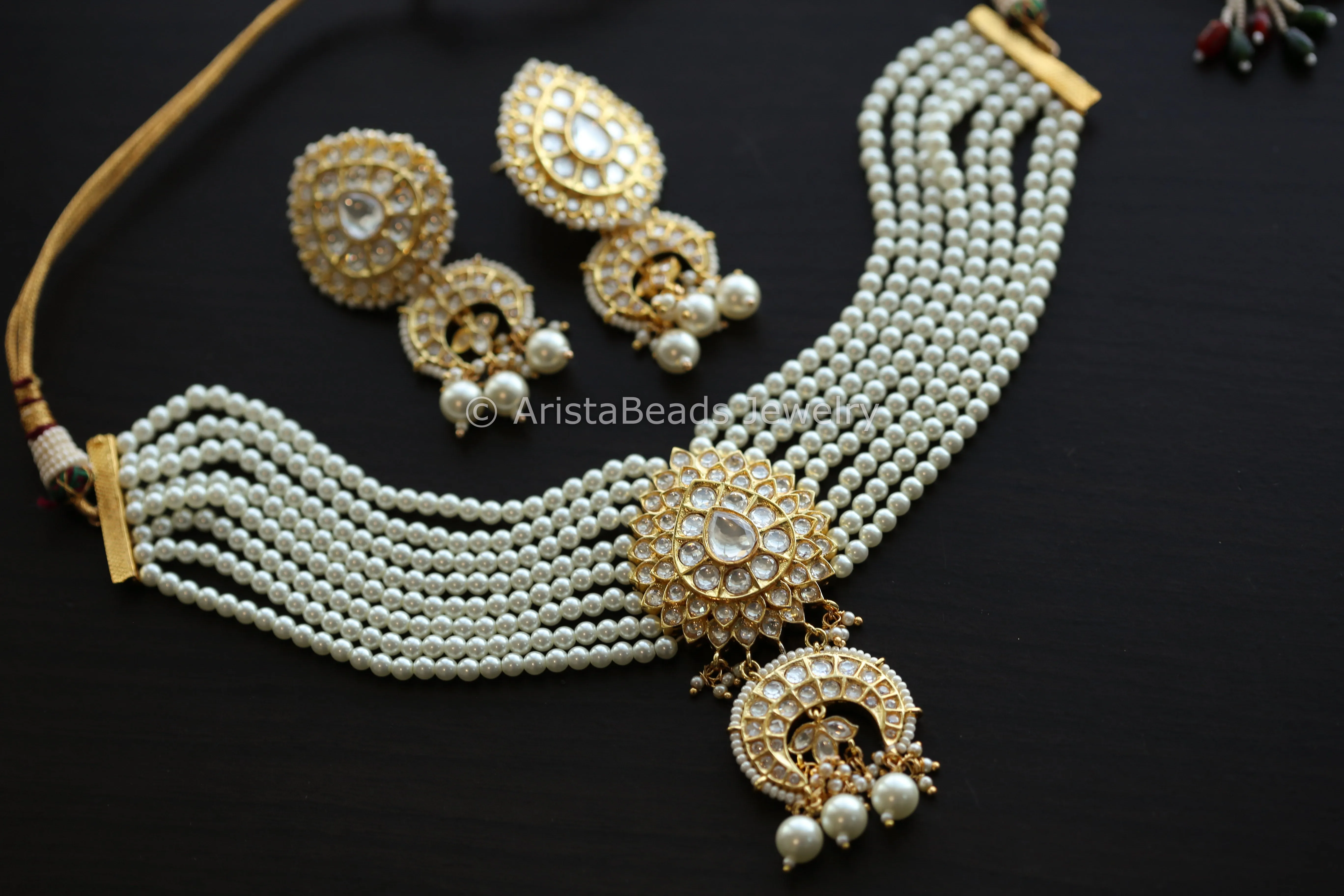 Foil Kundan Necklace Set - Pearls