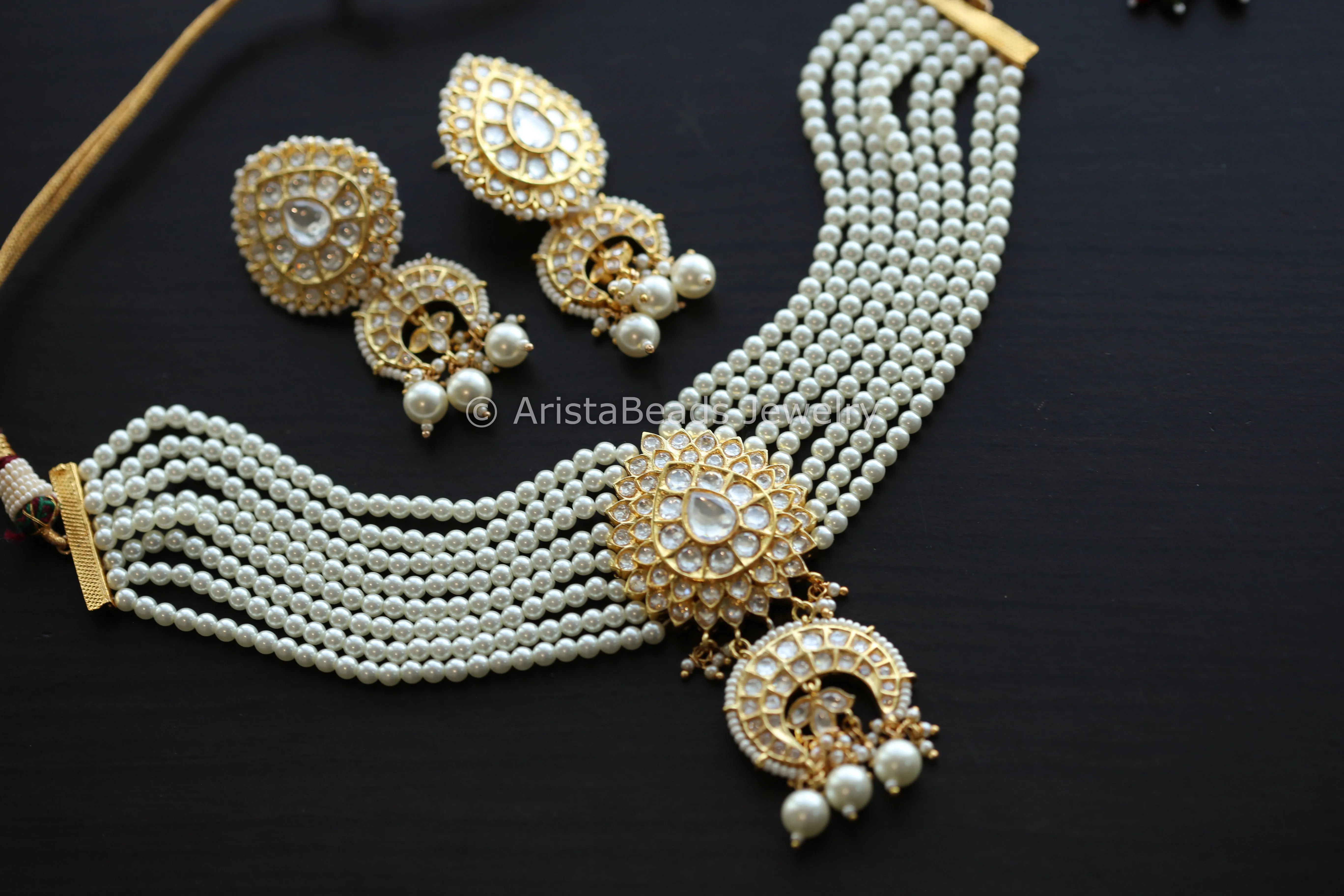 Foil Kundan Necklace Set - Pearls