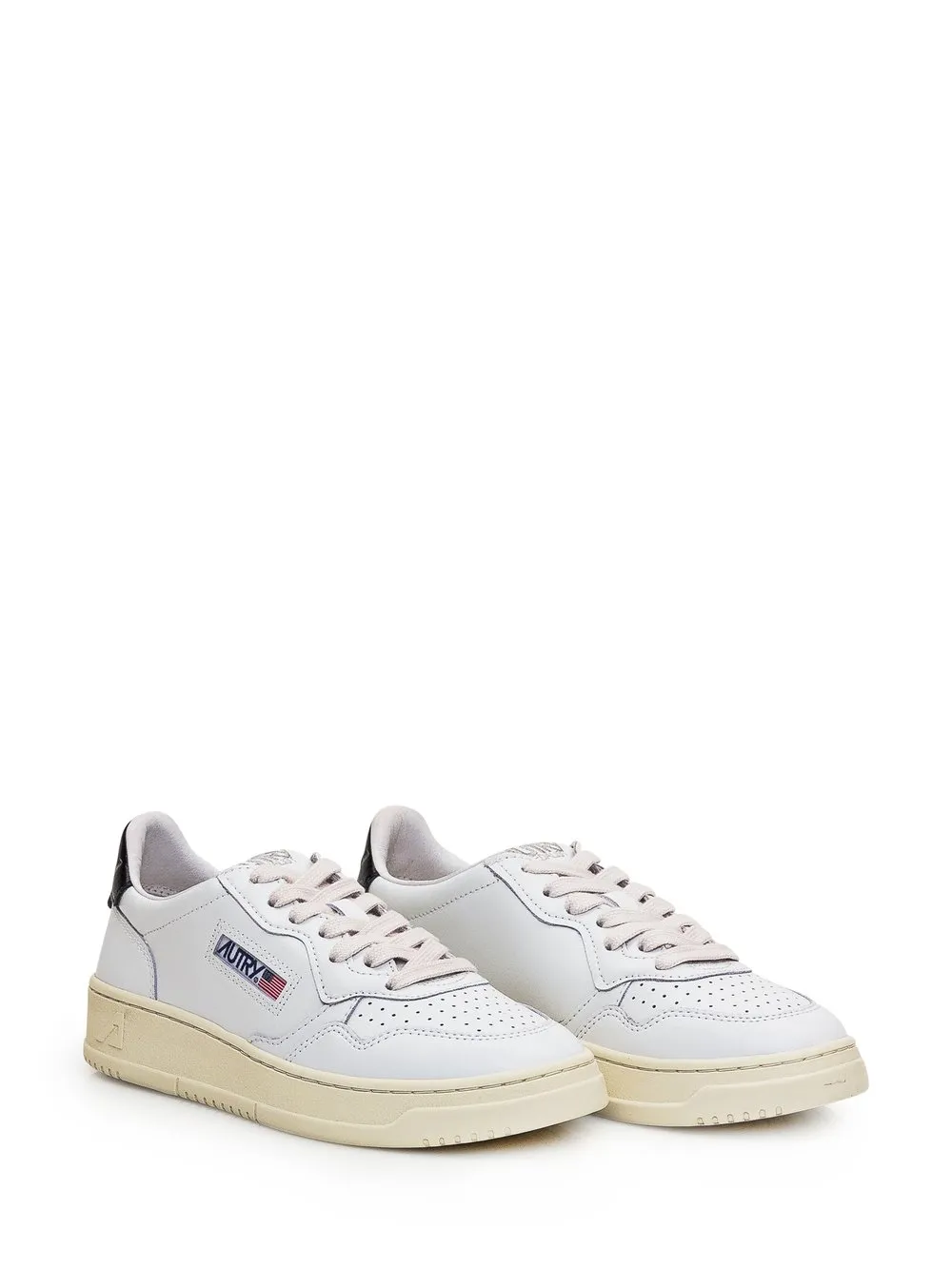 Medalist Low Sneaker