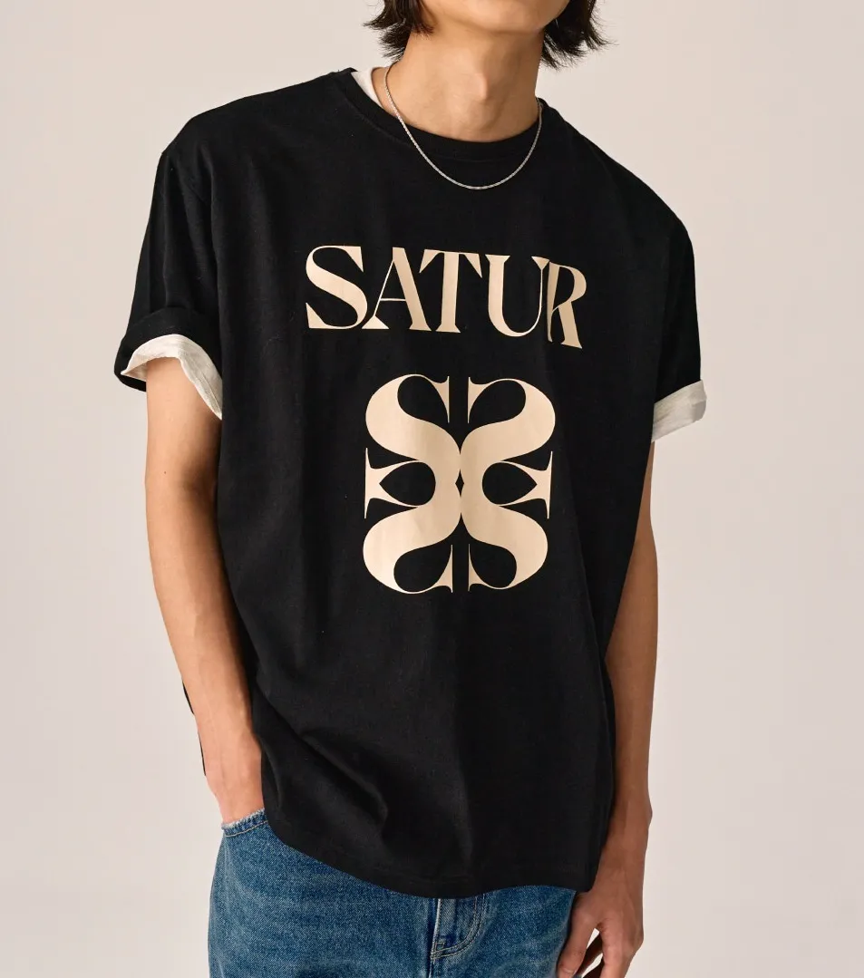 SATUR  |Unisex Street Style Logo T-Shirts