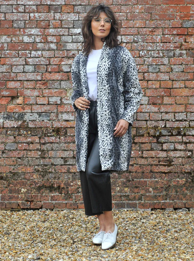 THE AVID SEAMSTRESS  The Wimborne Coat Sewing Pattern