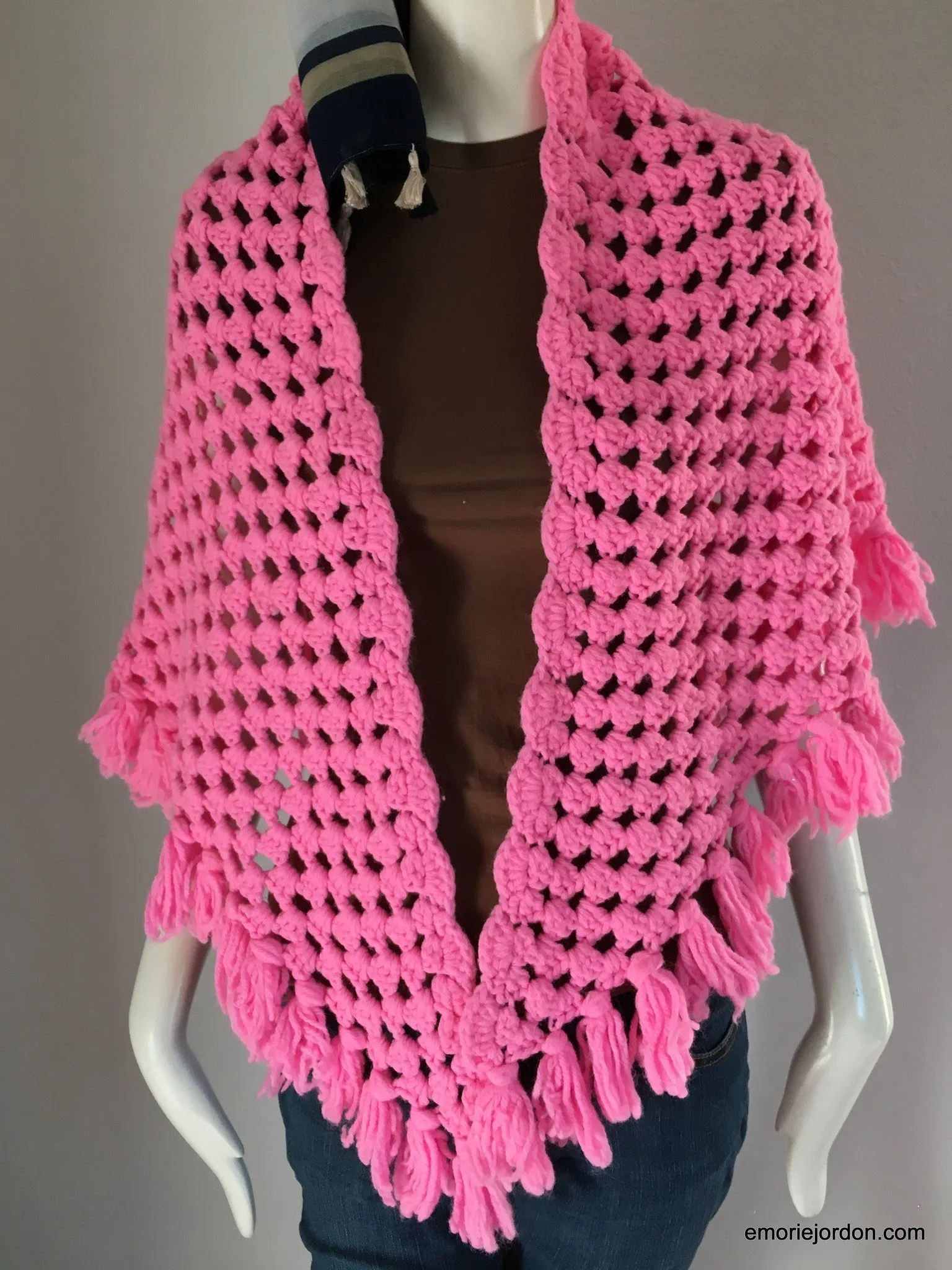 Vintage: Handmde Barbie Pink Crochet Wrap